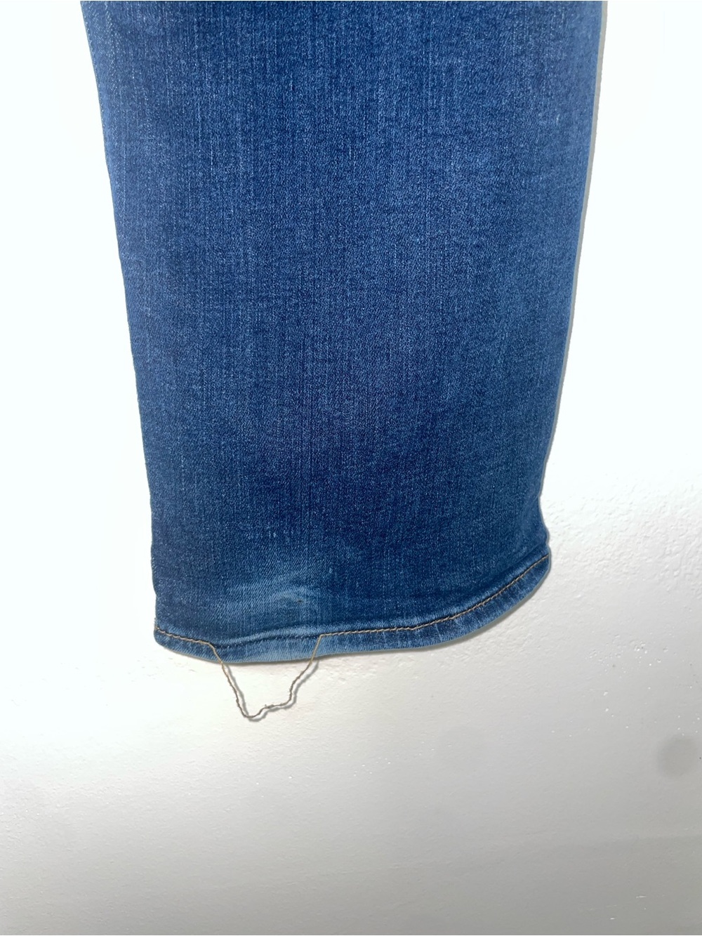 Lee Men's Extreme Motion Regular Straight Blue Jeans - Picture 6 of 6